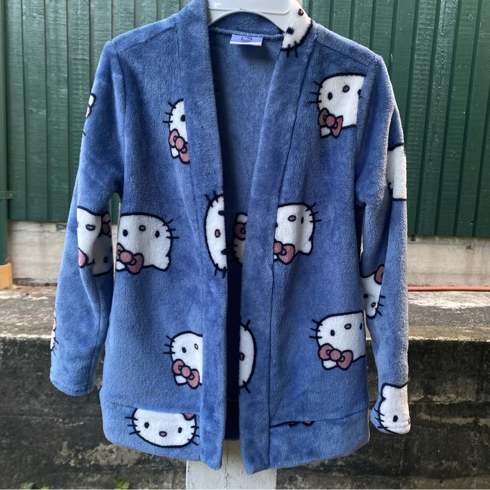 Authentic Hello Kitty Girls (10-12) Blue Bathrobe